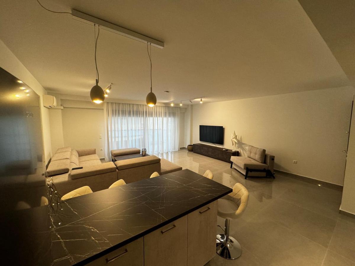 Icon Urban Living Trikala Bed & Breakfast Exterior photo