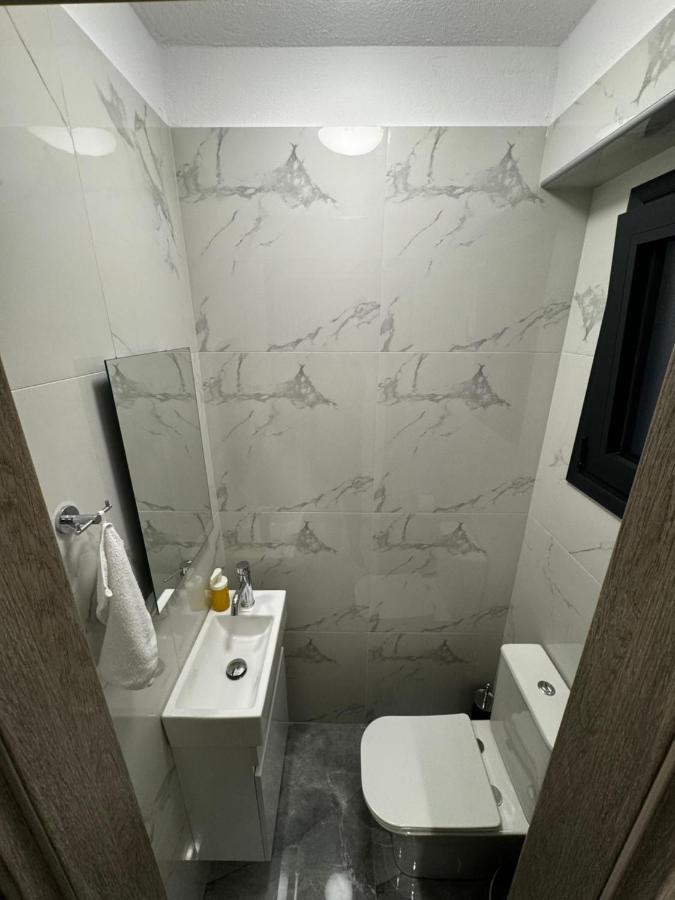 Icon Urban Living Trikala Bed & Breakfast Exterior photo