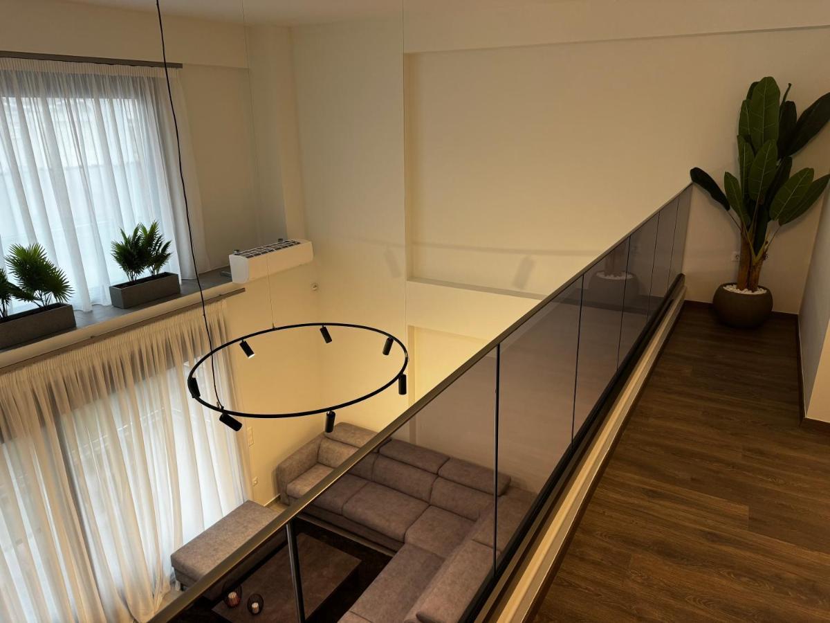 Icon Urban Living Trikala Bed & Breakfast Exterior photo
